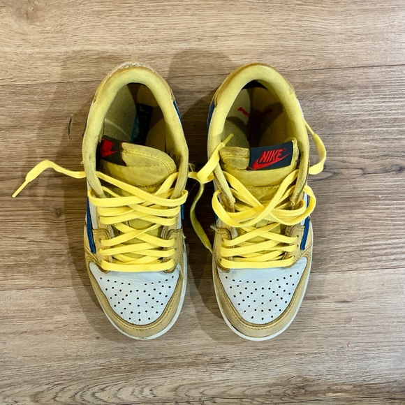 Air Jordan 1 Low Travis Scott Canary🌵 size 1.5 PRESCHOOL with 📦 - Picture 3 of 7
